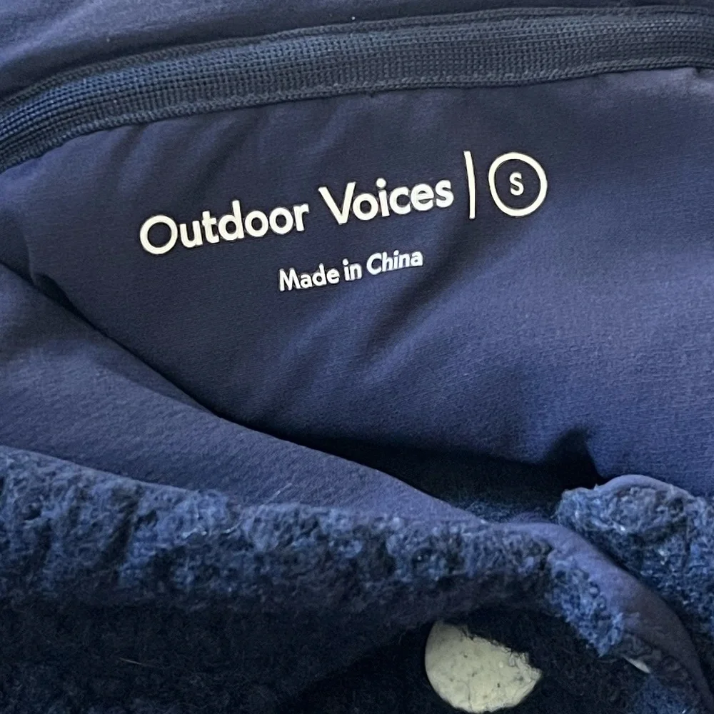 Outdoor Voices Megafleece Hooded Pullover - Picture 8 of 9